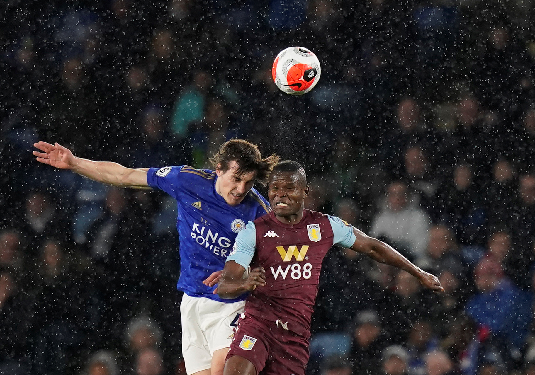 在足球比赛 在足球比赛